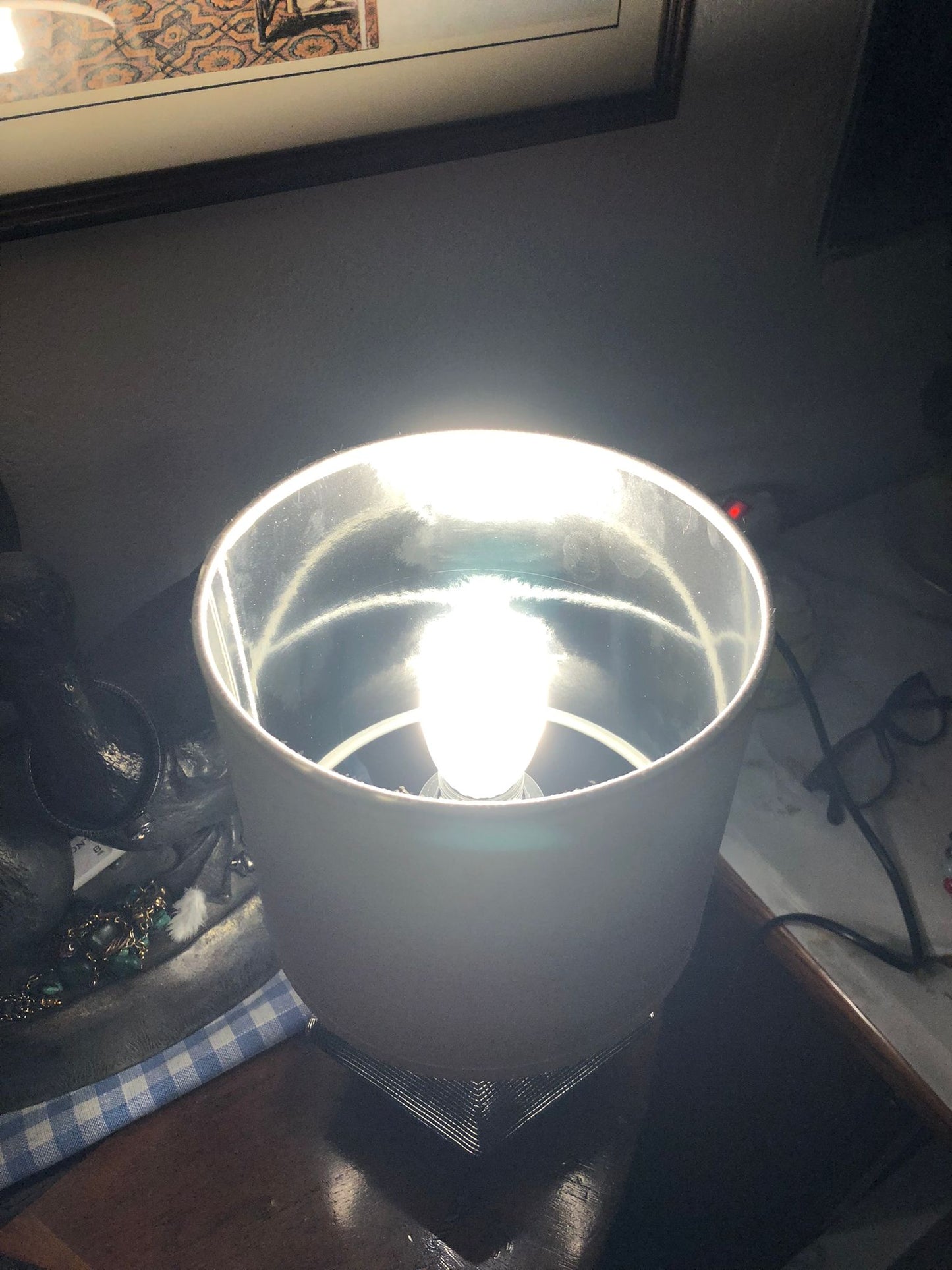 Lampada da Tavolo Geometrica LED Design Moderno ed Elegante