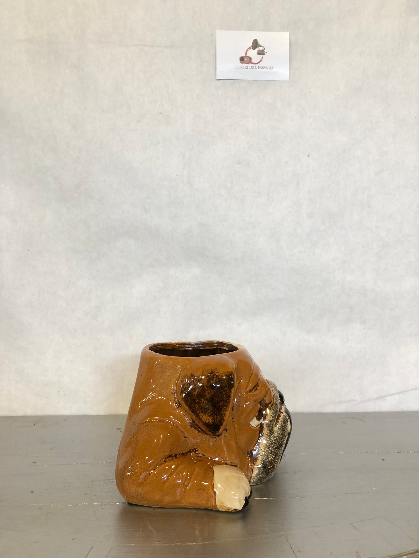 Vaso in Ceramica Bulldog – Porta Piantine Originale per Amanti dei Cani