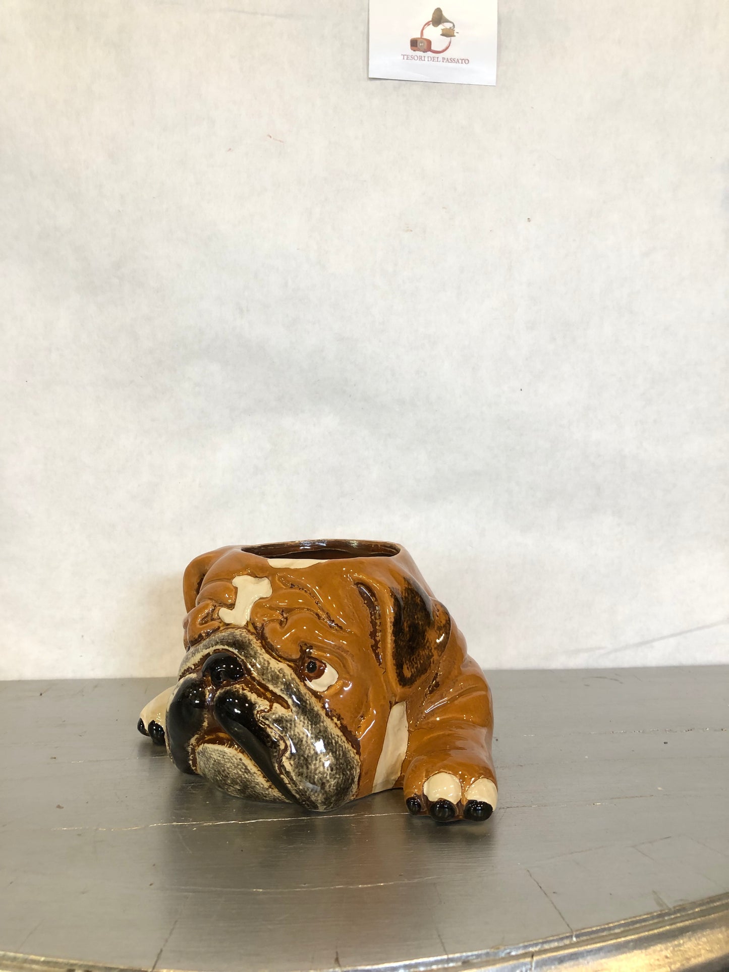 Vaso in Ceramica Bulldog – Porta Piantine Originale per Amanti dei Cani