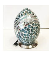 **Lampada da Tavolo a Forma di Uovo con Mosaico di Specchi e Tessere Turchesi Argentate, Design Elegante con Base Cromata, Illuminazione Decorativa Moderna per Camera da Letto, Soggiorno, Ingresso e Idea Regalo**