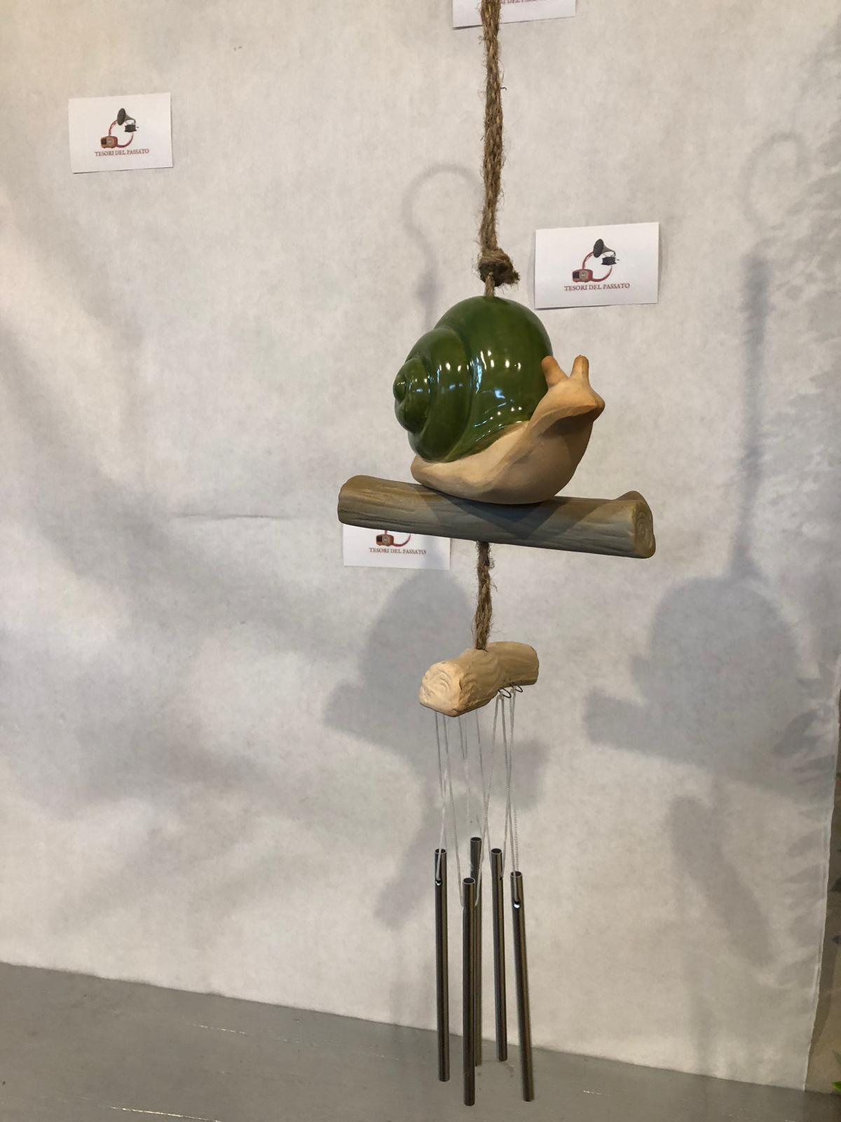 Pendaglio a Vento Lumaca in Ceramica – Wind Chime Decorativo da Giardino