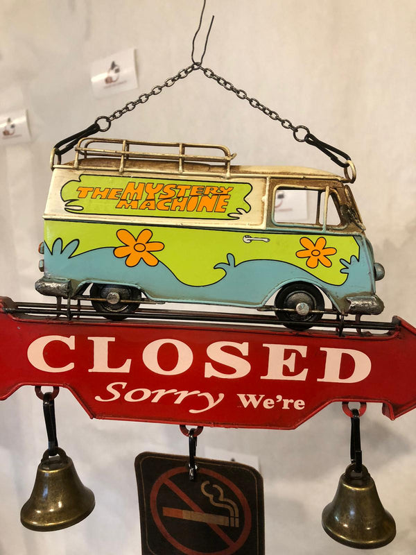 Insegna Vintage Mystery Machine con Campanellini – Decorazione Scooby-Doo Retrò