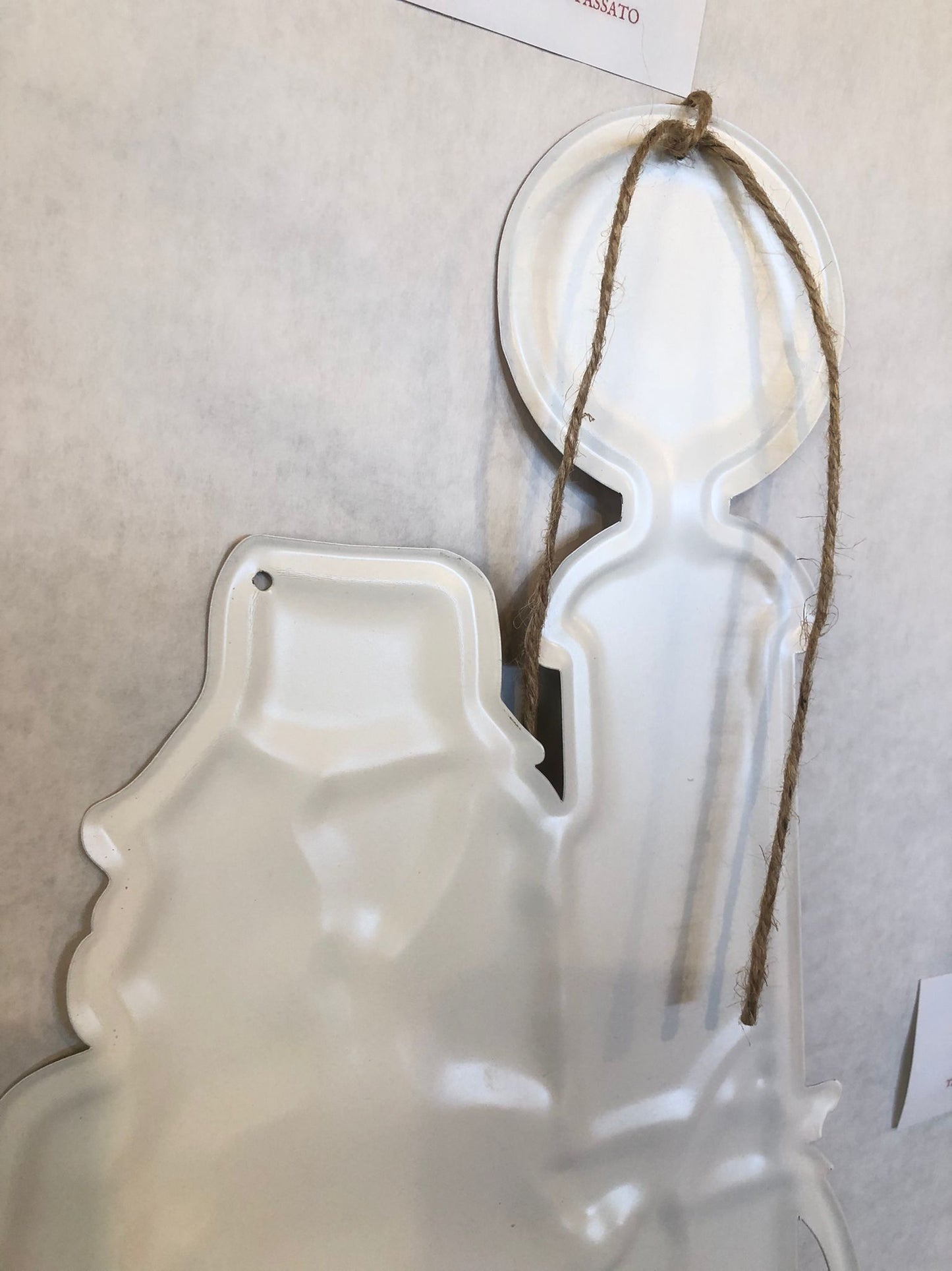 Cartello Pin Up con Pompa di Benzina Vintage – Gasoline Motor Oil Retrò