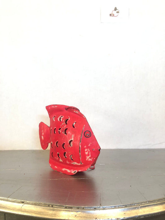 Pesce Rosso in Metallo – Scultura Decorativa Artigianale Portacandela