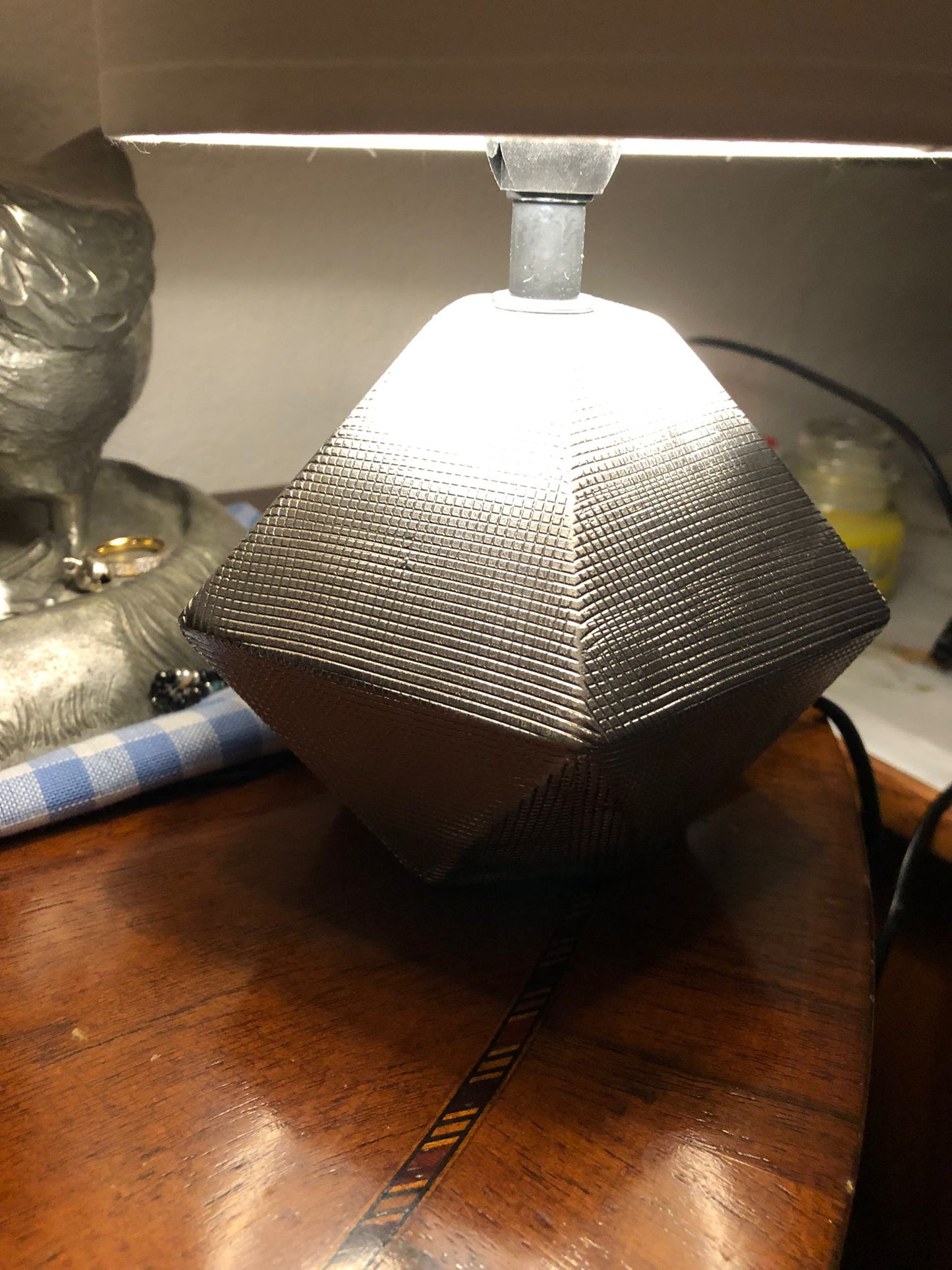 Lampada da Tavolo Geometrica LED Design Moderno ed Elegante